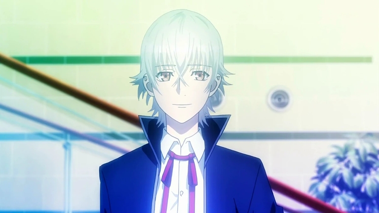 Yashiro Isana as the Silver King with white hair and glowing aura